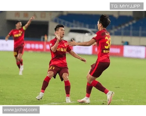 上海网球队以58分领跑大师赛积分榜展现强劲实力